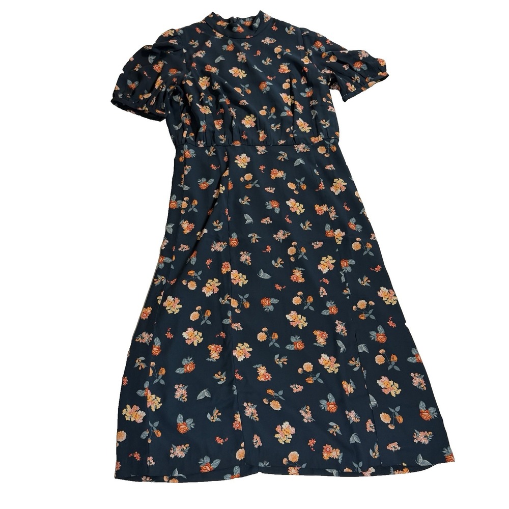 Ann Taylor 8 Petite Floral Dress